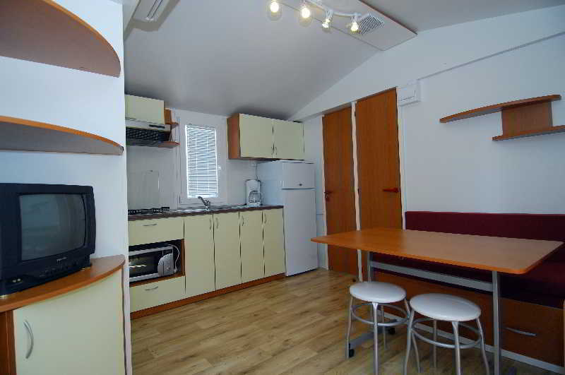 Zaton Mobile Homes Resort