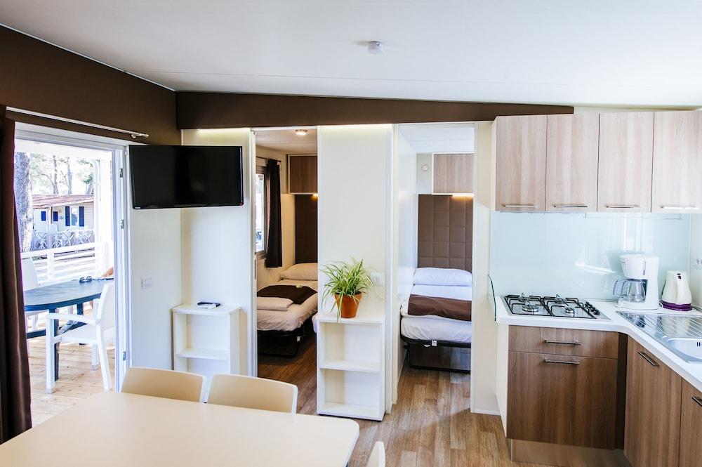 Zaton Mobile Homes